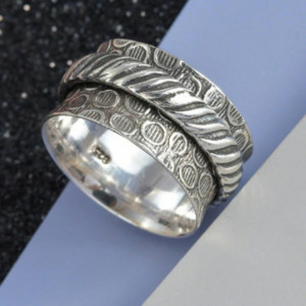 NWT-ARTISAN STERLING SILVER SPINNER RING